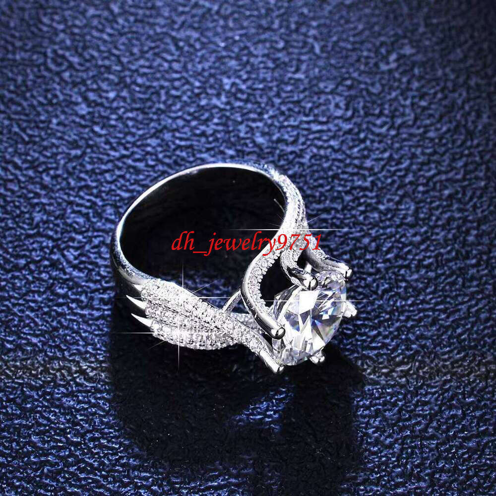 2026 Luxury Moissanite Diamond 925 Silver Wedding Jewelry Women's Engagement Ring White Gold Finish