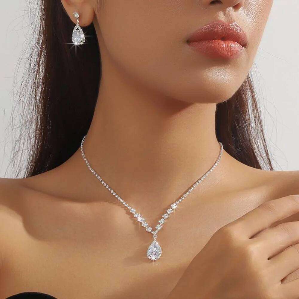 New Luxury Brand Fashion Green Water Drop Crystal Necklace Earring for Women Exquisite Wedding Bride Zircon Jewelry Set Gift Z260313