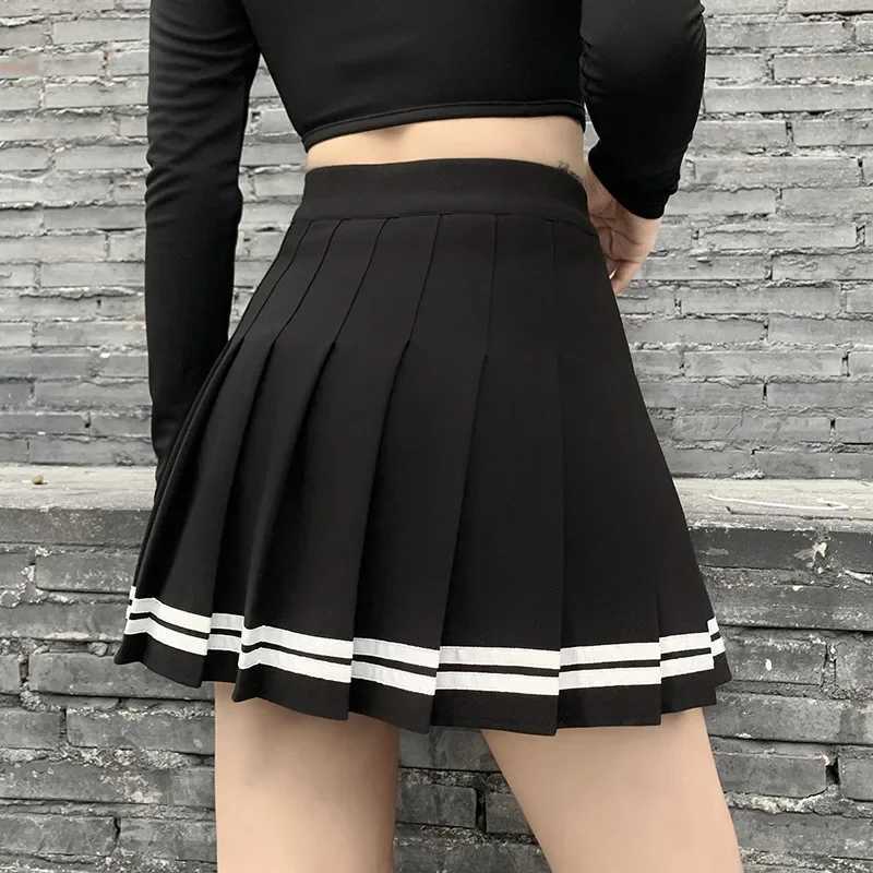 Fashion Korean Style Patchwork Skirt Harajuku Black Pleated Skirts Gothic Streetwear High Waist Mini Skirt Women Punk Skirt M260314