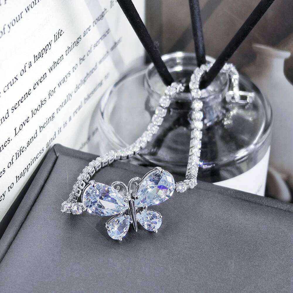 2024 New Arrival Most Popular Luxury Butterfly Fashion Bracelet Bangle for Women Wedding Anniversary Gift Jewelry S8417 Z260313