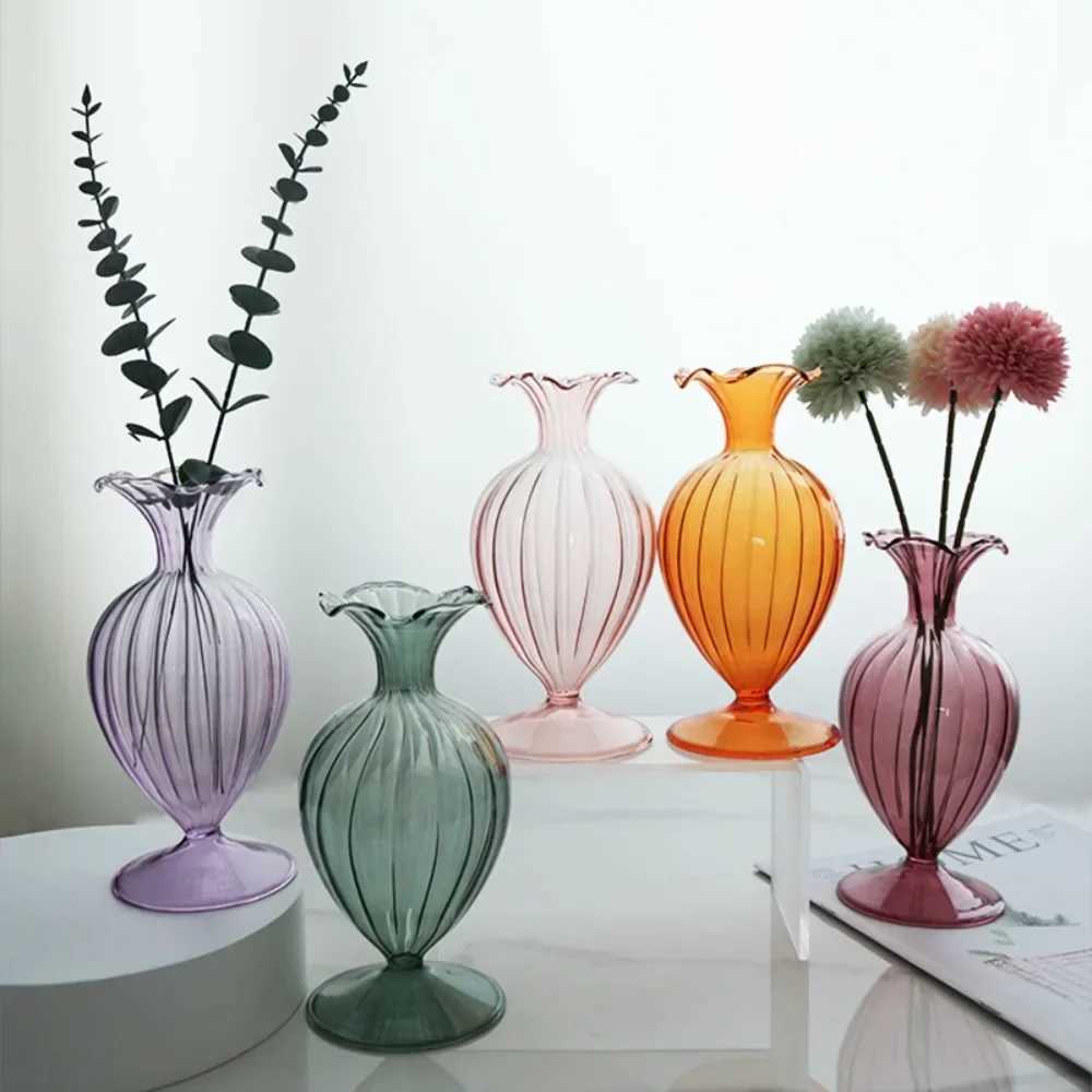 Simplicity Creative Small Glass Vase Vintage Vertical Pattern Vase Flowers Hydroponic Arrangement Room Desktop Decoration Y260314