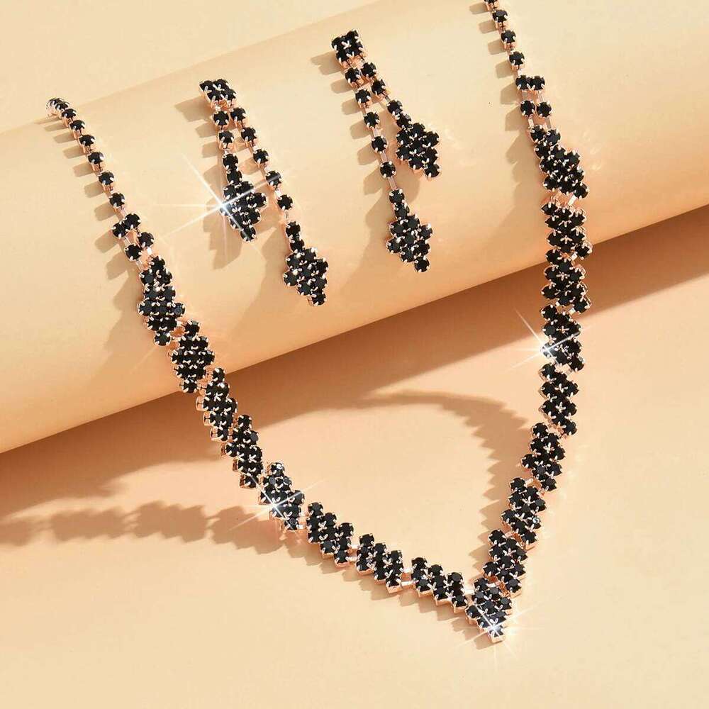 3 pieces of women's European American trendy claw chain series with rhinestone earrings, necklace, jewelry set, banquet and Z260313