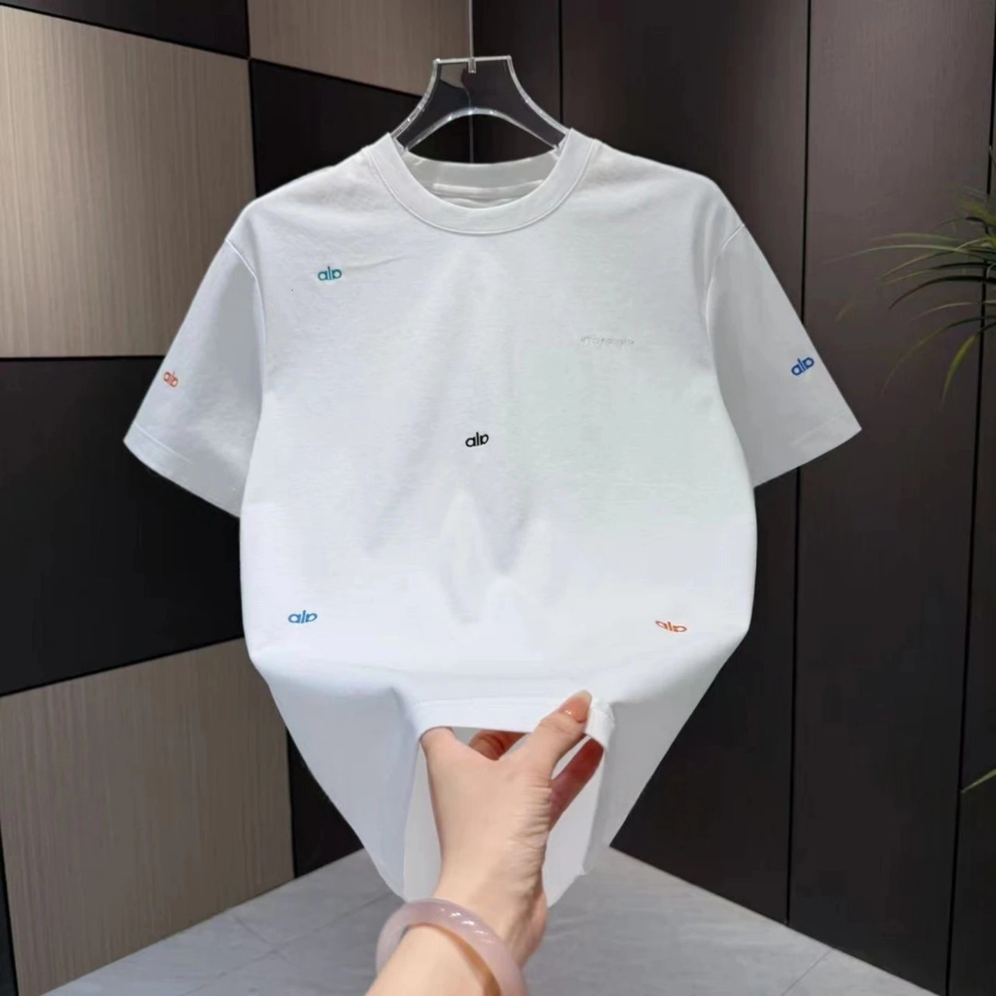 New Polo Trendy Casual Style Designer Hoodie Designer T-shirt Simple Ins Fashion Comfortable Men's Shortsleeve Loose And