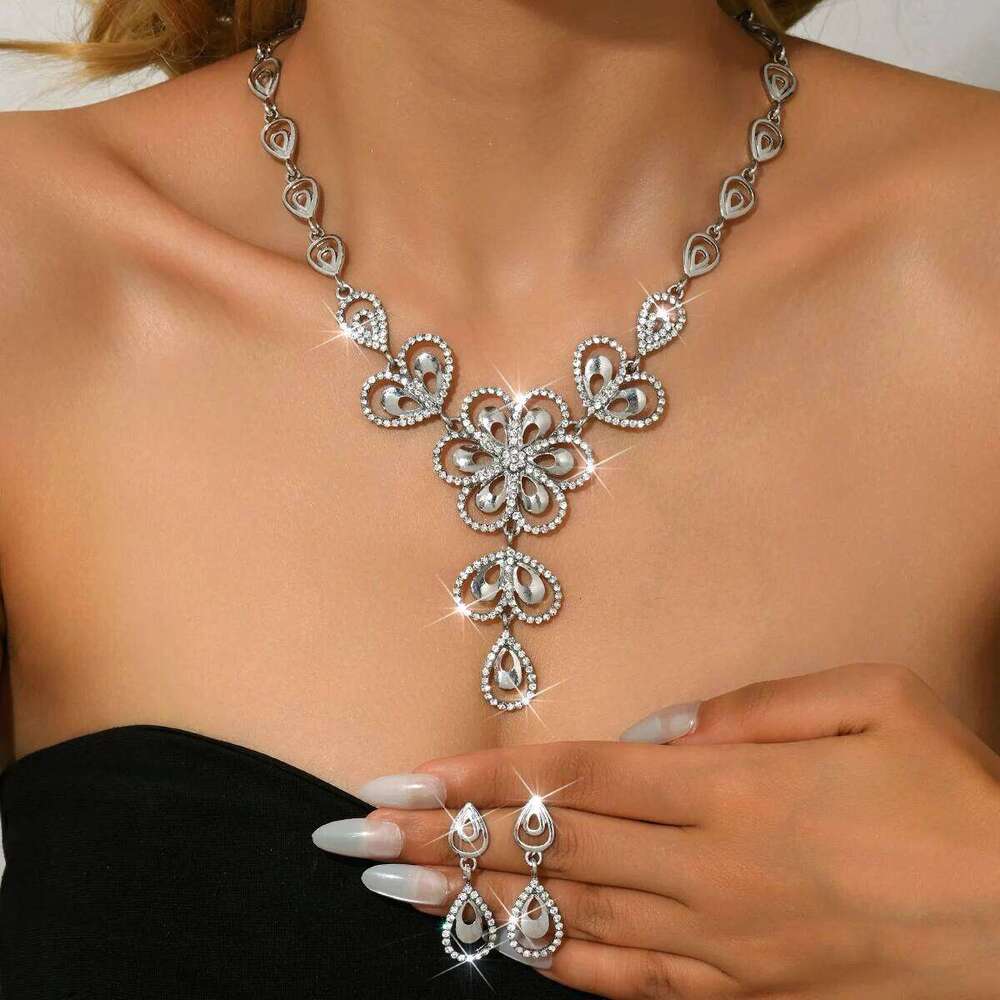 European and American style flower studded diamond necklace earrings two-piece set for women's high-end dress accessories Z260313