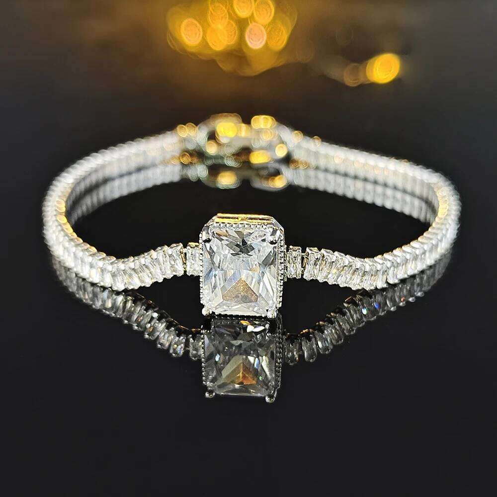 2024 New Arrival Fashion Silver Color Rectangle Bracelet Bangle for Women Valentine's Day Gift Jewelry S8260 Z260313