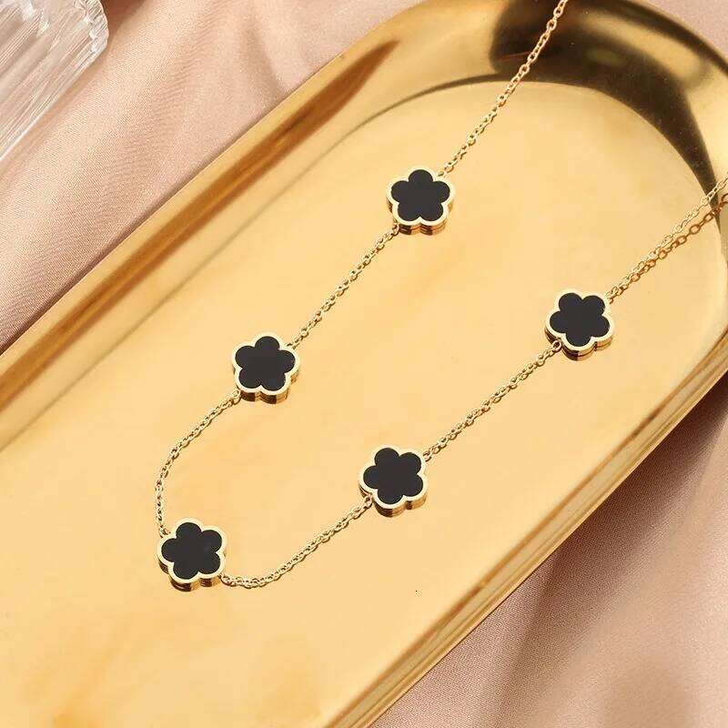 3pcs/set Lucky Five-petal Flower Necklace Bracelet Earrings Set for Women Elegant Clover Fashion Party Jewelry Gifts Accessories Z260313