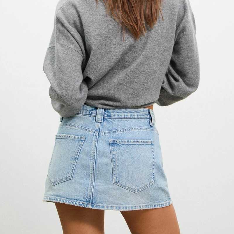Combhasaki Womens Y2k Vintage Retro Denim Mini Skorts with Pockets Casual Stylish Button Mid Rise A-Line Jean Skirts for Summer M260314