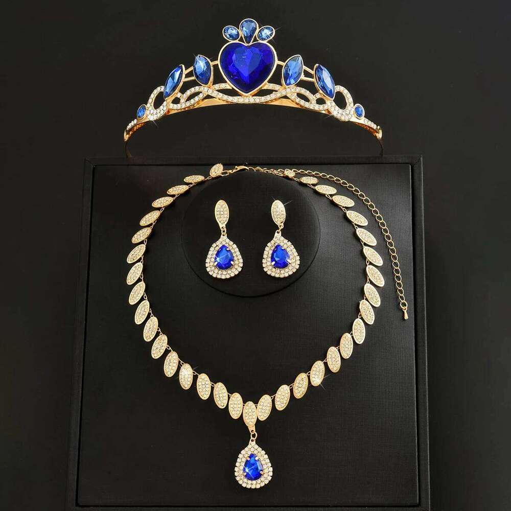 Ladies' fashionable heart-shaped minimalist design elegant crown necklace earrings jewelry set Z260313