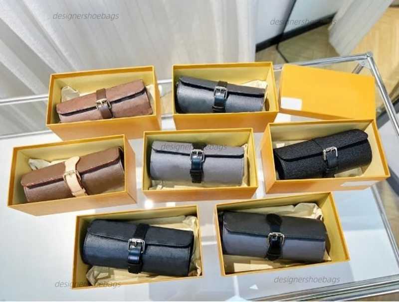 Cosmetic Bags Cases 3 Watch Case Box Mens Designer Women Pouch Timepieces Travel Accessory Leather Trimmings Brown Black Flower Grid Luxury Purse