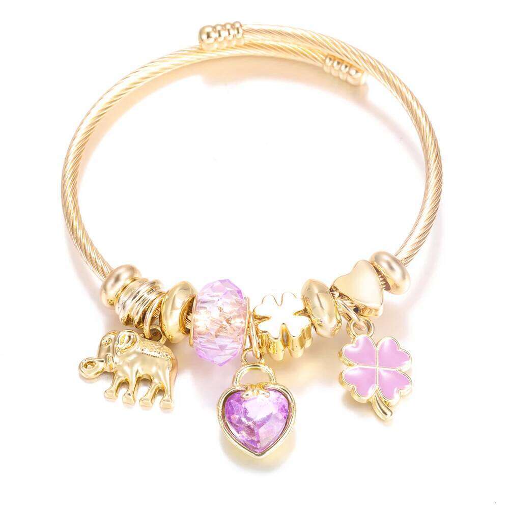 New Trendy 4 Colors Heart Shape Painted Pendant Closure Beaded Golden Stainless Steel Women Bracelet 2025 Charm Jewelry Z260313