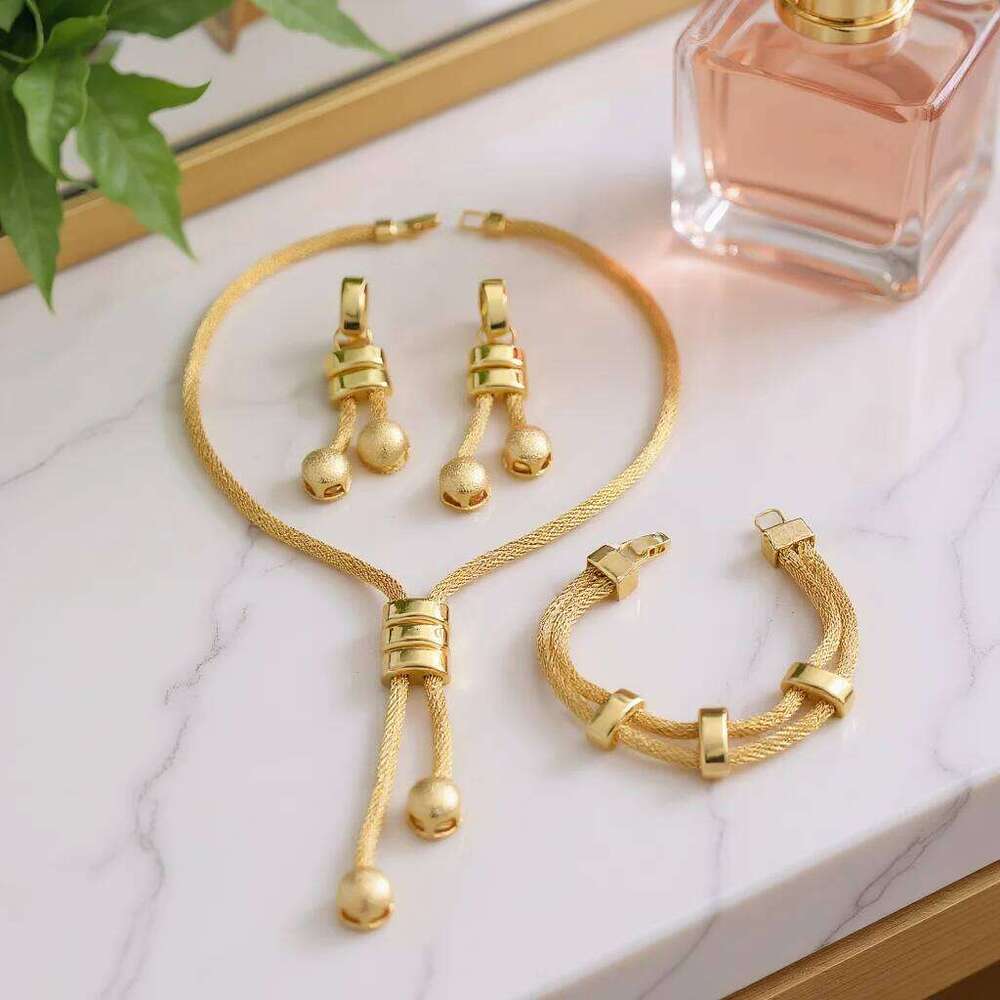 4pcs Elegant Vintage Jewelry Set for Women Geometric tassel Necklace goleden metal Choker Bridal Wedding Earrings Party Z260313