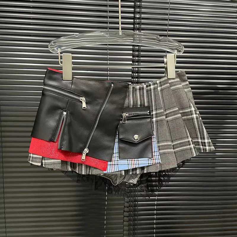 2025 Trending Women Plaid Leather Patchwork Design Mini Skirts Streetwear Female Modern Punk Irregular Y2k Pleated Short Skirt M260314