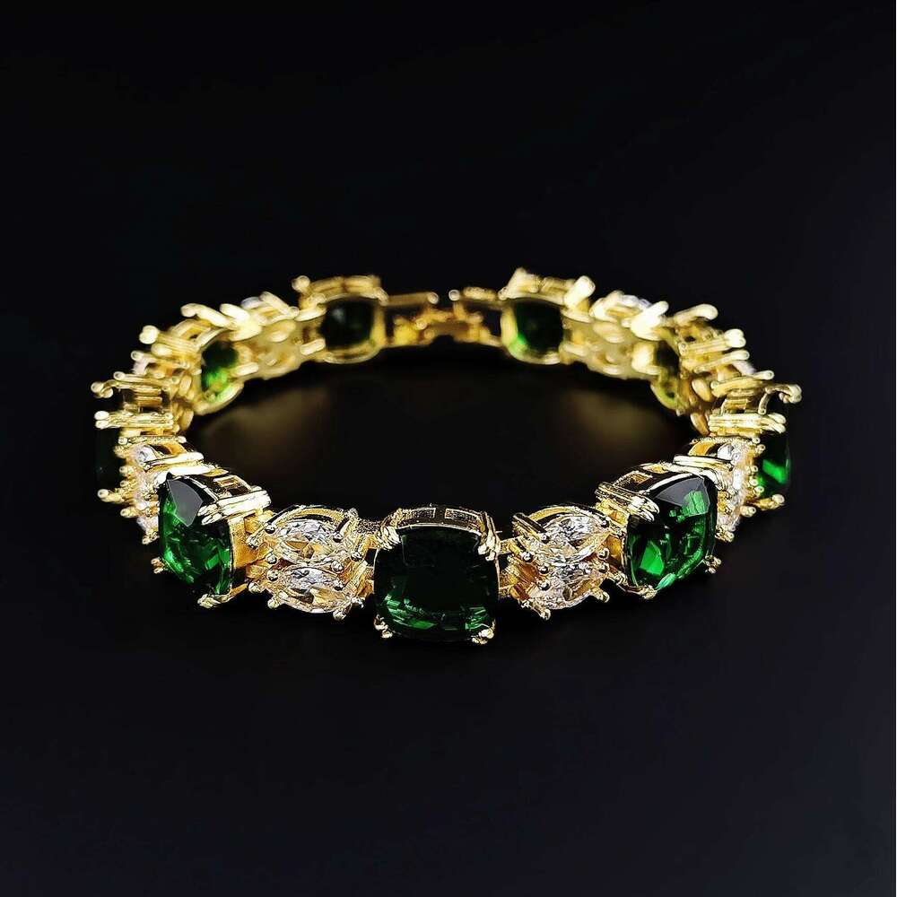 2024 New Green Color Princess Bracelet Bangle for Women Anniversary Gift Jewelry Wholesale S7985 Z260313
