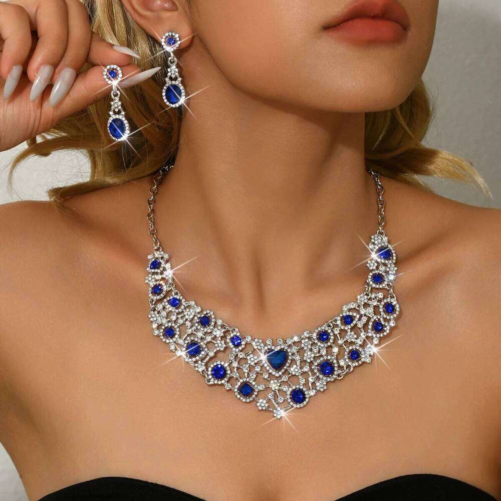 European Retro Alloy Inlaid Diamond Heart Earrings Necklace Wedding Banquet Versatile Set Female Z260313