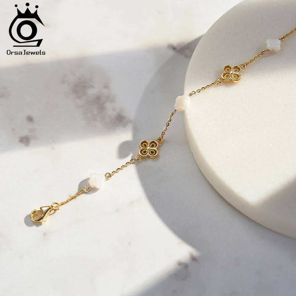 ORSA JEWELS Gold Charms Bracelets for Women Sterling Silver 925 Hand Chain Four Leaf Flower Bracelet Jewelry Birthday Gift GMB67 Z260313