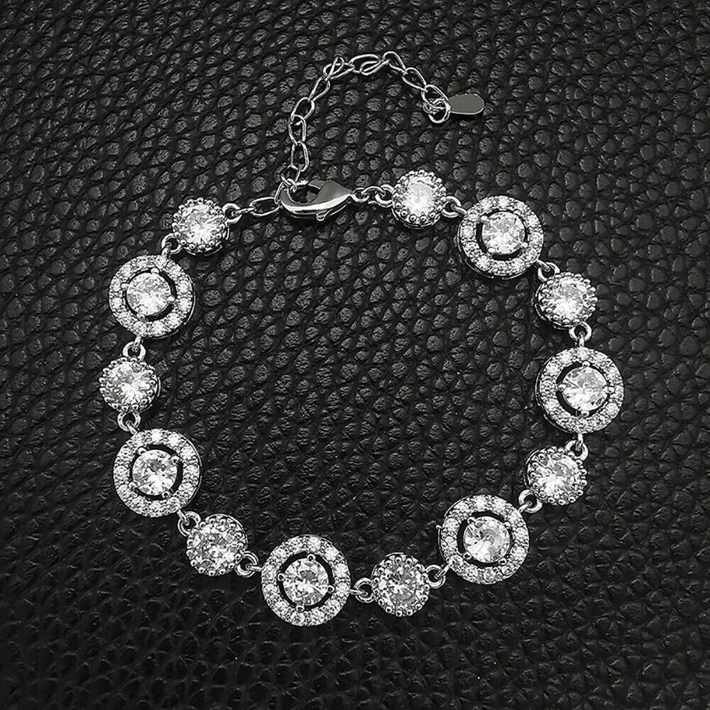 2024 New Luxury Round silver color on hand Bracelet Bangle For Women Anniversary Gift Jewelry Wholesale S6125 Z260313