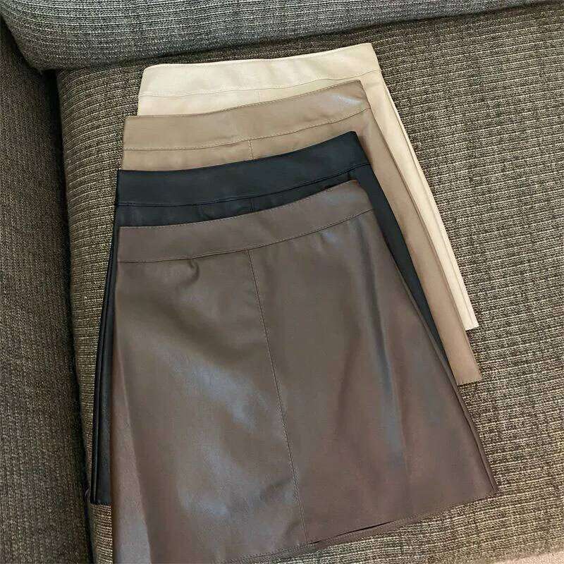 Autumn Winter Women's PU Skirt 2025 New Korean Fashion Slim High Waist Mini Ladies Sexy Bodycom Leather Skirts Z260314