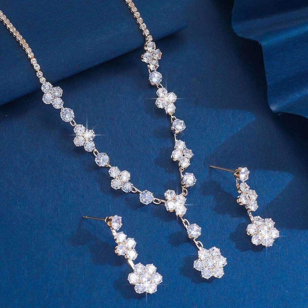 3PC Women's Fashion Zircon Fresh Small Flower Necklace Earrings Jewelry Set Sparkling Elegant Luxury Party and Festival Gifts Z260313