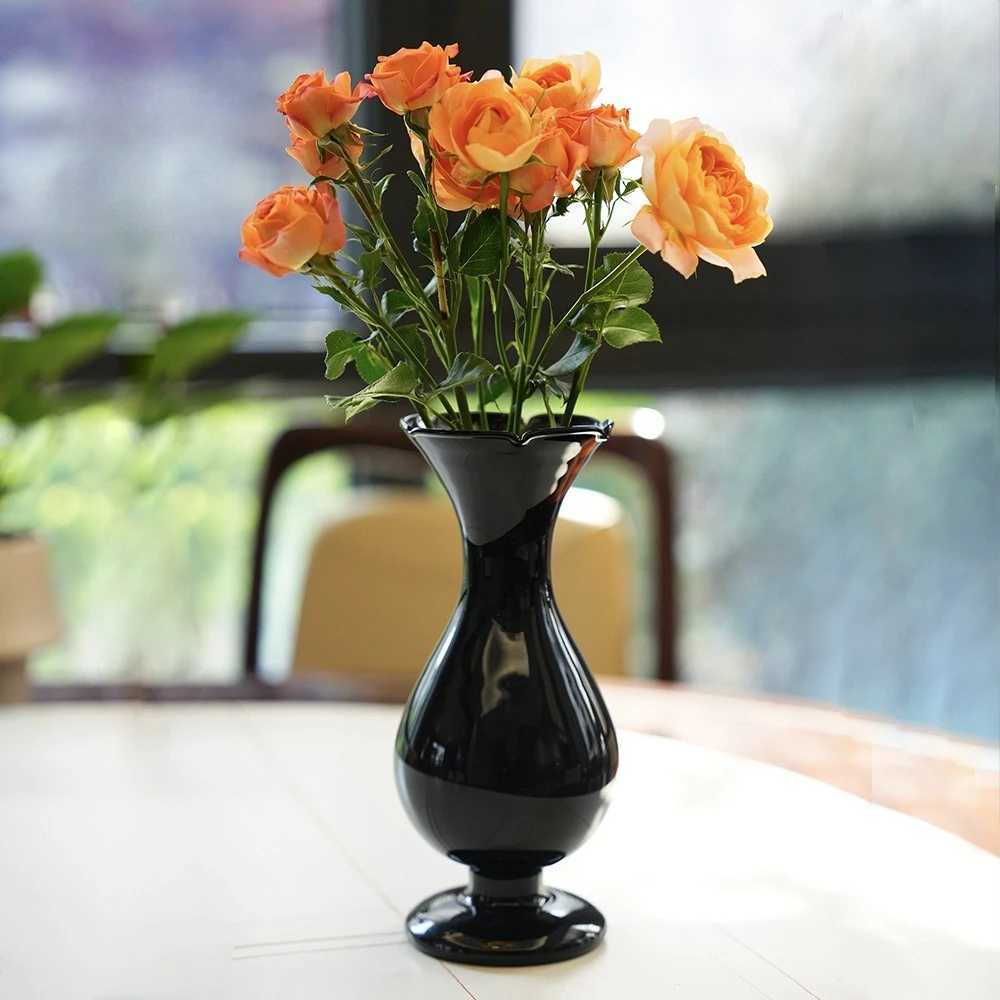 French-style Colored Transparent Glass Vase for Hydroponic Flower Arrangement Suitable As Dining Table Home Decorative Item Y260314