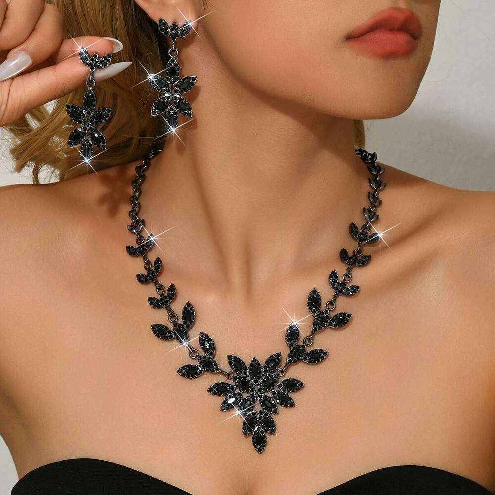 Cross border bride jewelry necklace, earrings, leaves inlaid with diamonds, two-piece set, exquisite wedding accessories, Z260313