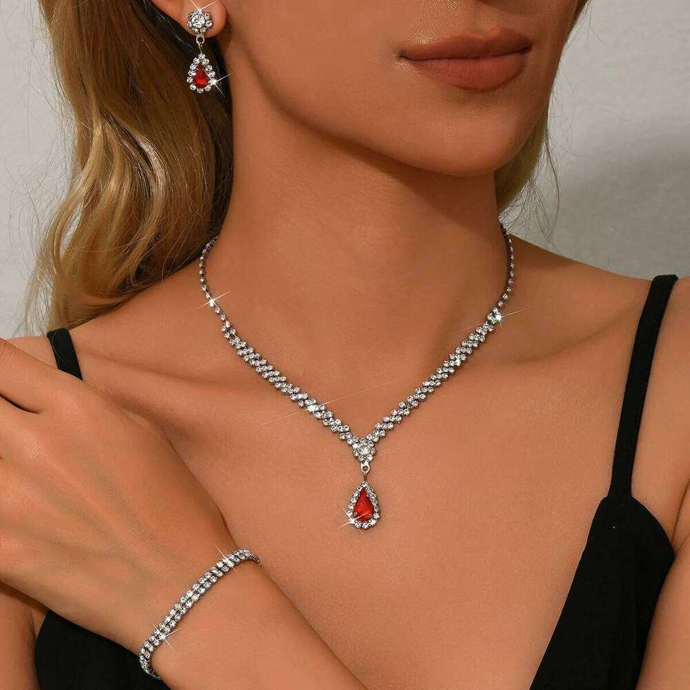 Cross border best-selling exquisite claw chain necklace, earrings, bracelet set, versatile and super sparkling three piece set Z260313