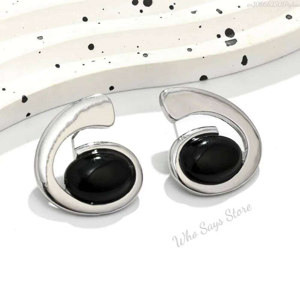 4pcs/set Fashionable Cold Style Geometric Oval Earrings for Women Light Luxury Exquisite Niche Jewellery Woman Z260313