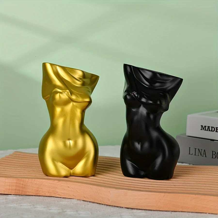 Body vase feminine form Body shape vase Decorative body statue Unique female body vase Womens body vase Ceramic incen Y260314