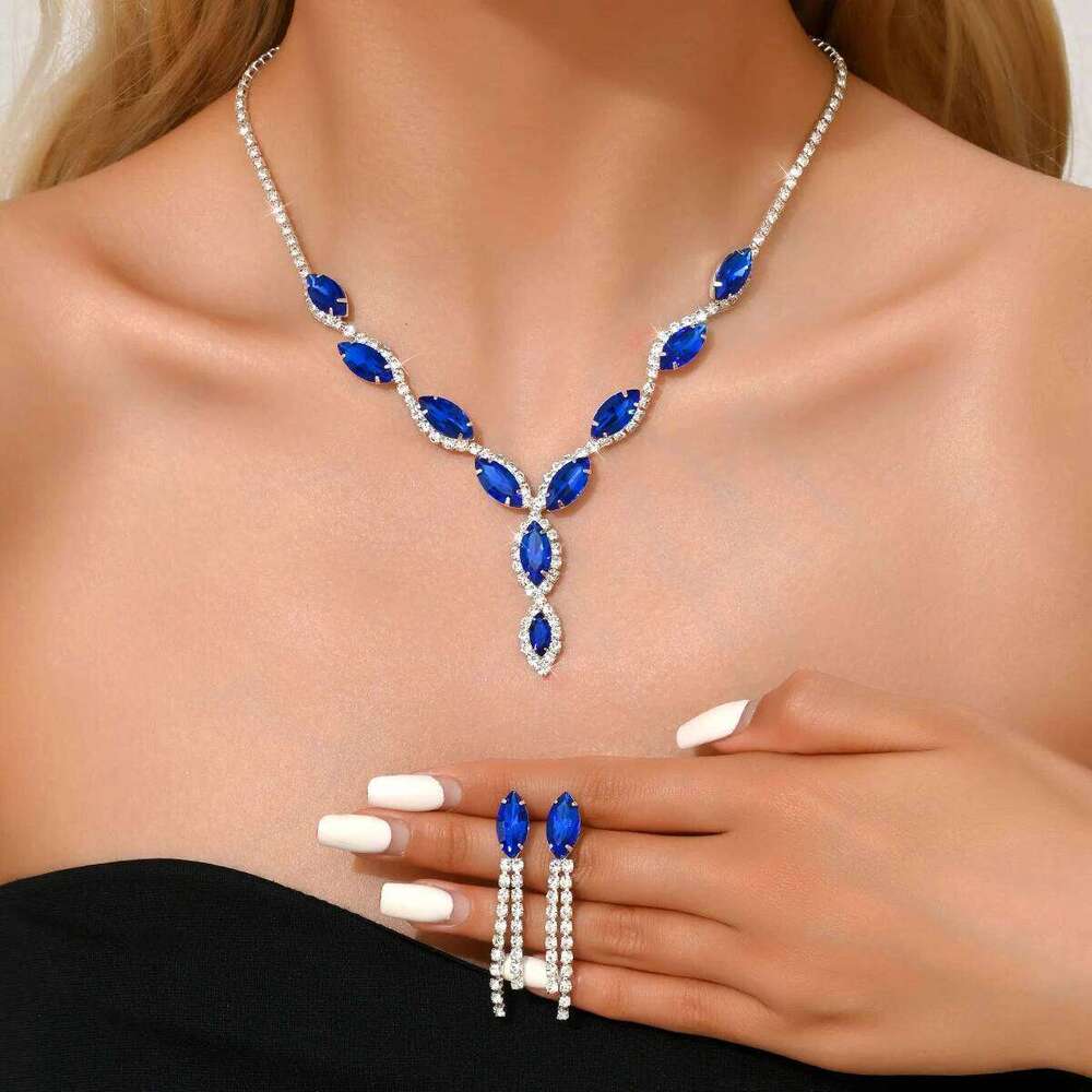 3 Pieces of Wedding Season Women's Claw Chain Series Crystal Earrings Necklace Jewelry Set Banquet Party Holiday Gift-8177 Z260313