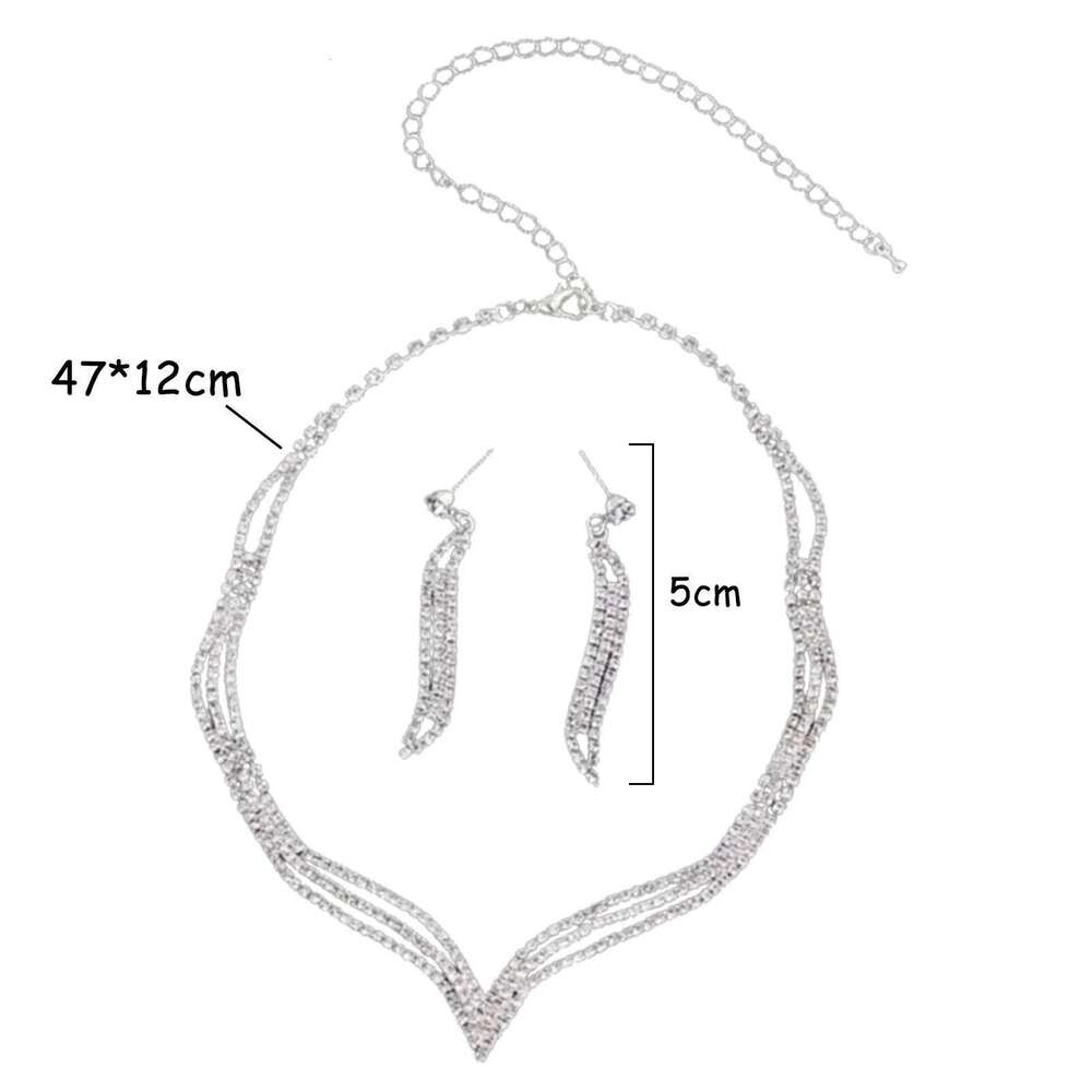 Women's Elegant Set Vintage Dress Earrings and Necklace for Birthday Valentine's Day Gift Z260313