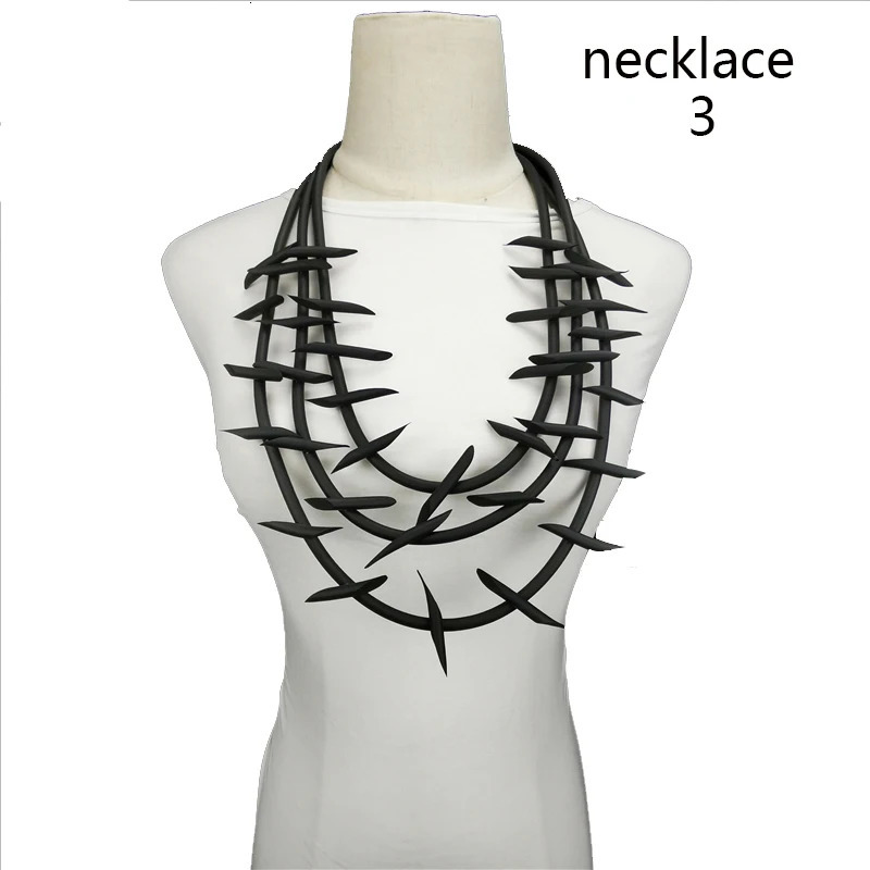 UK Gothic Pendant Necklaces Women Punk Sweater Chains 3 Necklaces Strange Jewelry Handmade Rubber Jewelry Torques Rope 260312