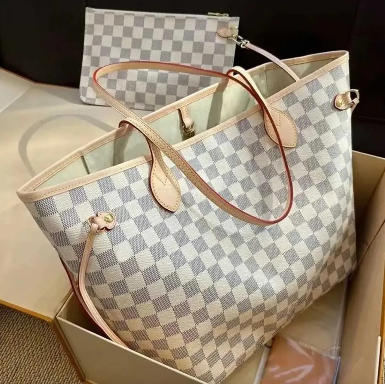 2026 Top Qualitys Luxurys Designers shoulder bags Evening Bag Cross Body Leather Patchwork tote Men Women Designer handbags fashion bag wallet phone bao wallets