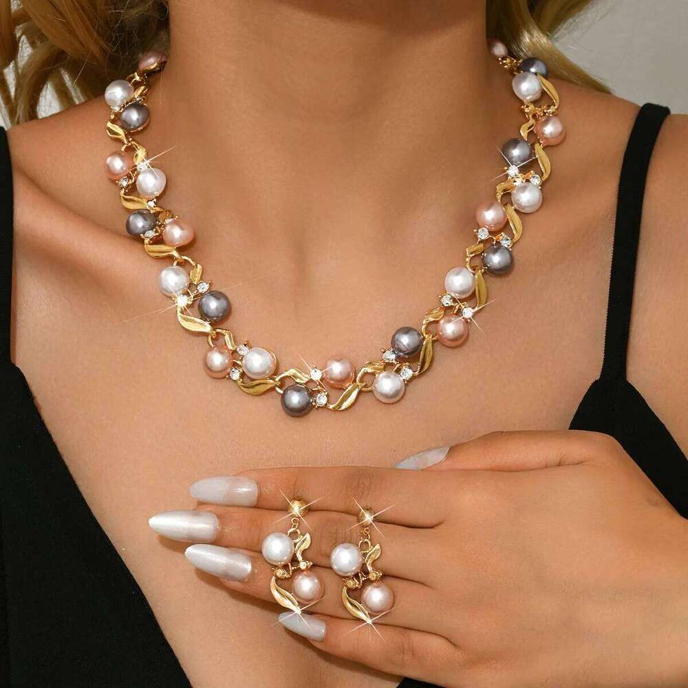Elegant Faux Pearl Necklace Earrings Set Women Perfect for Parties Weddings Holidays Casual Style Zinc Alloy Jewelry Kit Z260313