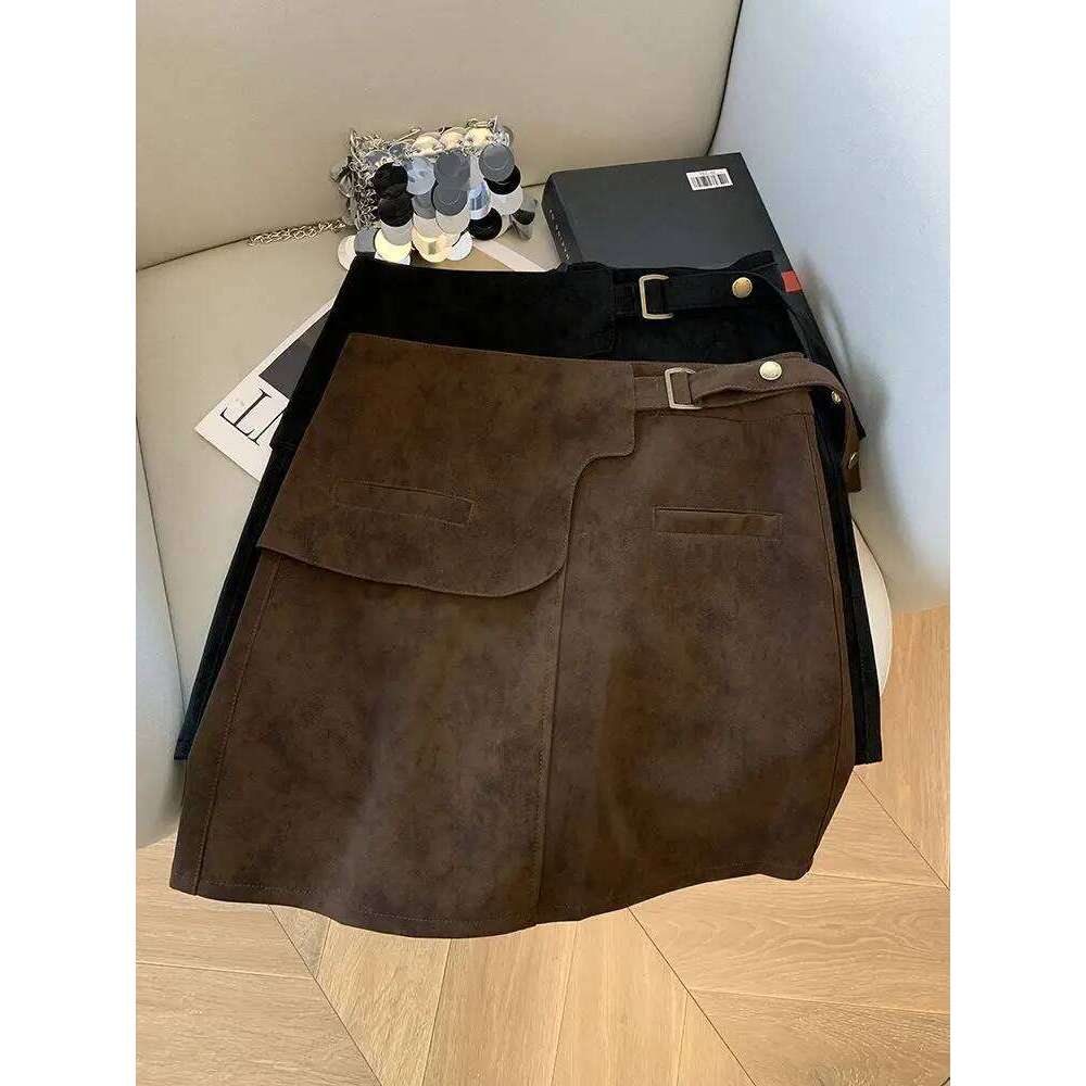 Spice Girl Irregular Hip Wrap Women's Fashion Buckle A-Word Leather Skirt Z260314