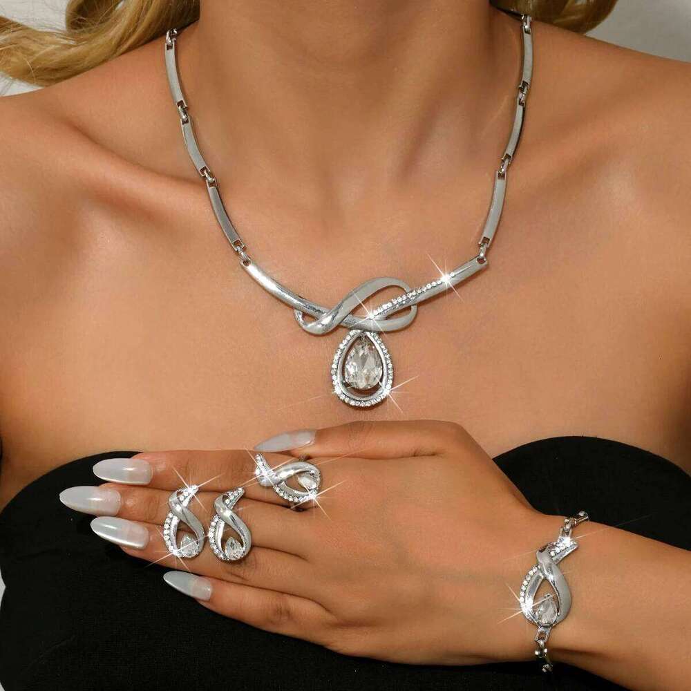 Cross border source fashion personalized alloy full diamond four piece jewelry set, wedding banquet dress, gift accessory Z260313