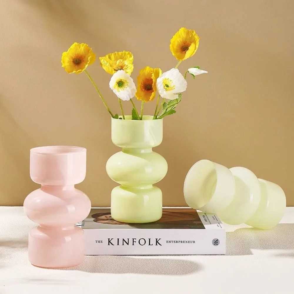 European Retro Glass Vase Water Nourishing Flower Arrangement Container Desktop Dining Table Flower Arrangement Vase Decoration Y260314