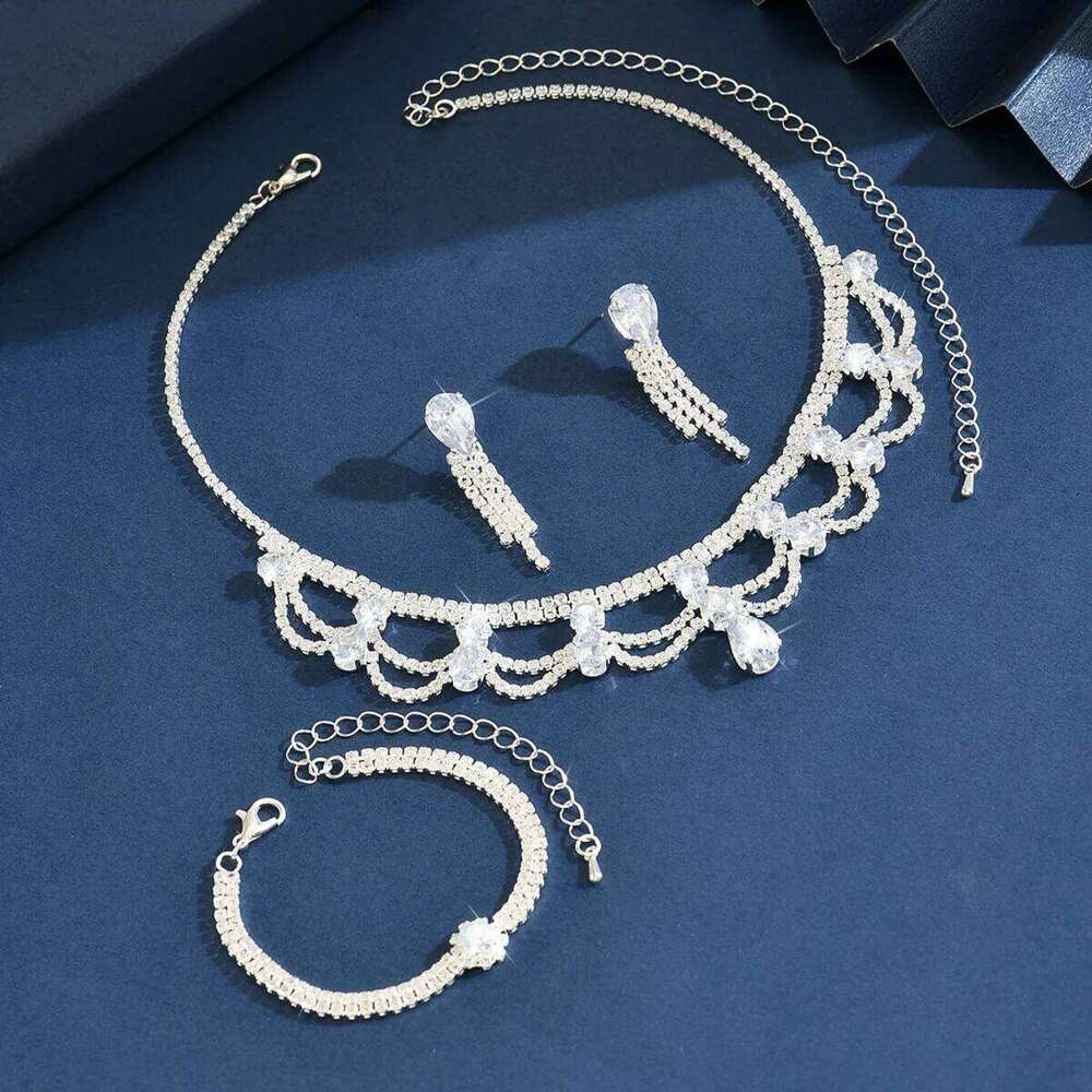 Fashionable Waterdrop Flower Set with Advanced Multi layer Hollow Collarbone Chain Fashion Accessories for Women Z260313