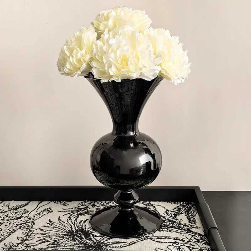 Modern Black Glass Vase Minimalist Decorative Flower Vase for Living Room Bedroom Office Elegant Home Decoration Centerpiece Y260314