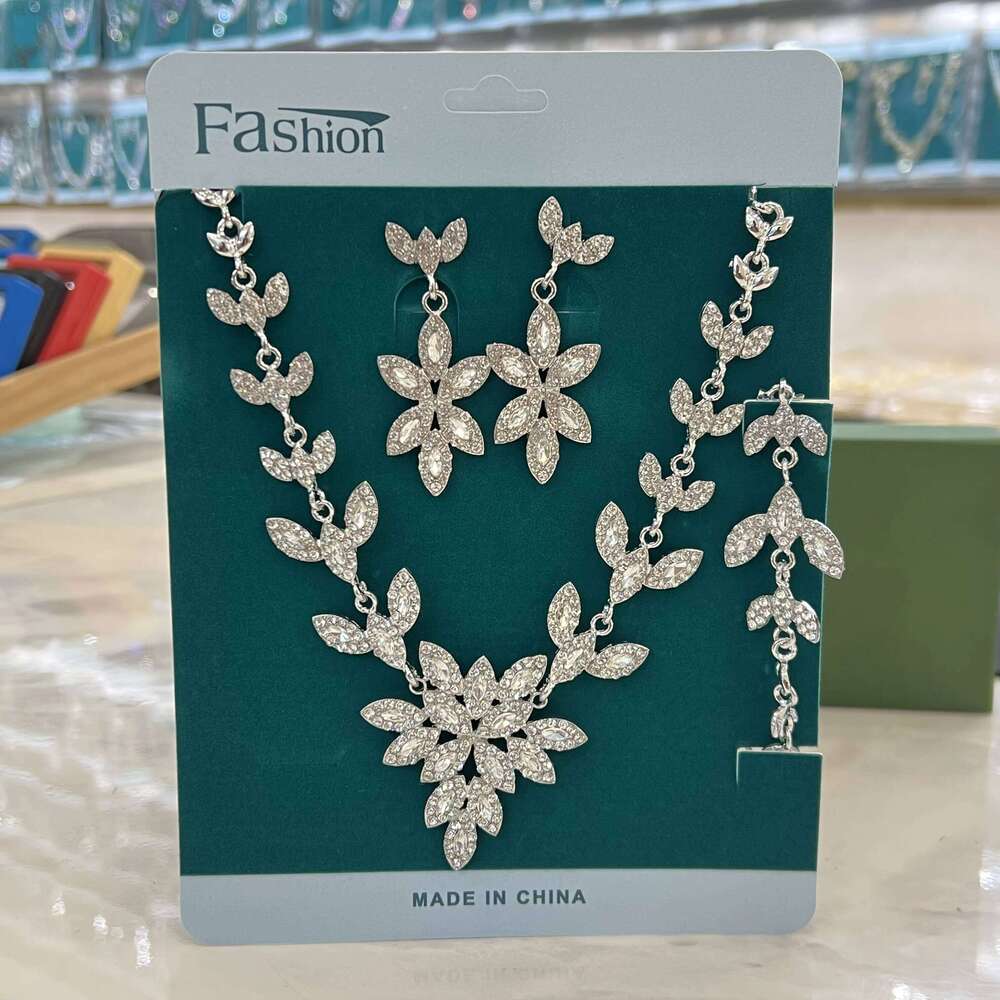 European and American necklace, earring, bracelet, three piece set, high-end bride dress accessories, cross-border exclusive Z260313