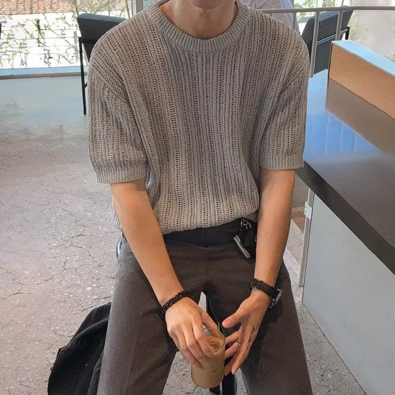 Summer New Style Mature Designer T-shirt Casual Men's Comfortable Solid Color Short Sleeve Designer Hoodie Polo Round Neck Casual Knit Base Shirt Trendy