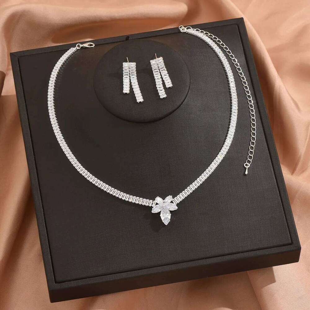 "Cubic Zirconia Choker Necklace Set Tassel Earrings Luxury Crystal Party Bridal Jewelry" Z260313