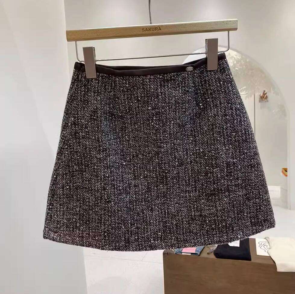 New Fashion Sexy High Waist Sequined Solid Color Slim Fit Above Knee Mini A-line Skirt For Women,2 Colors Z260314