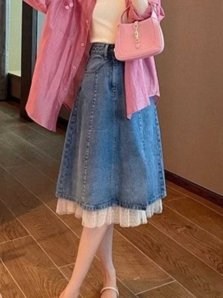 French Chic Vintage A-Line Denim Skirt Women Slim High Waist Side Split Lace Detail Casual Mid-Length Skirt Korean Fashion Skirt M260314