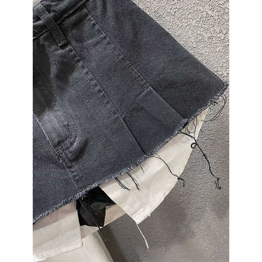 DEAT Trend Contrast Color Patchwork Denim Skirt Women Hem Burrs High Waist Loose Wrap Hip Skirts Female 2025 Spring New 11XX1592 Z260314