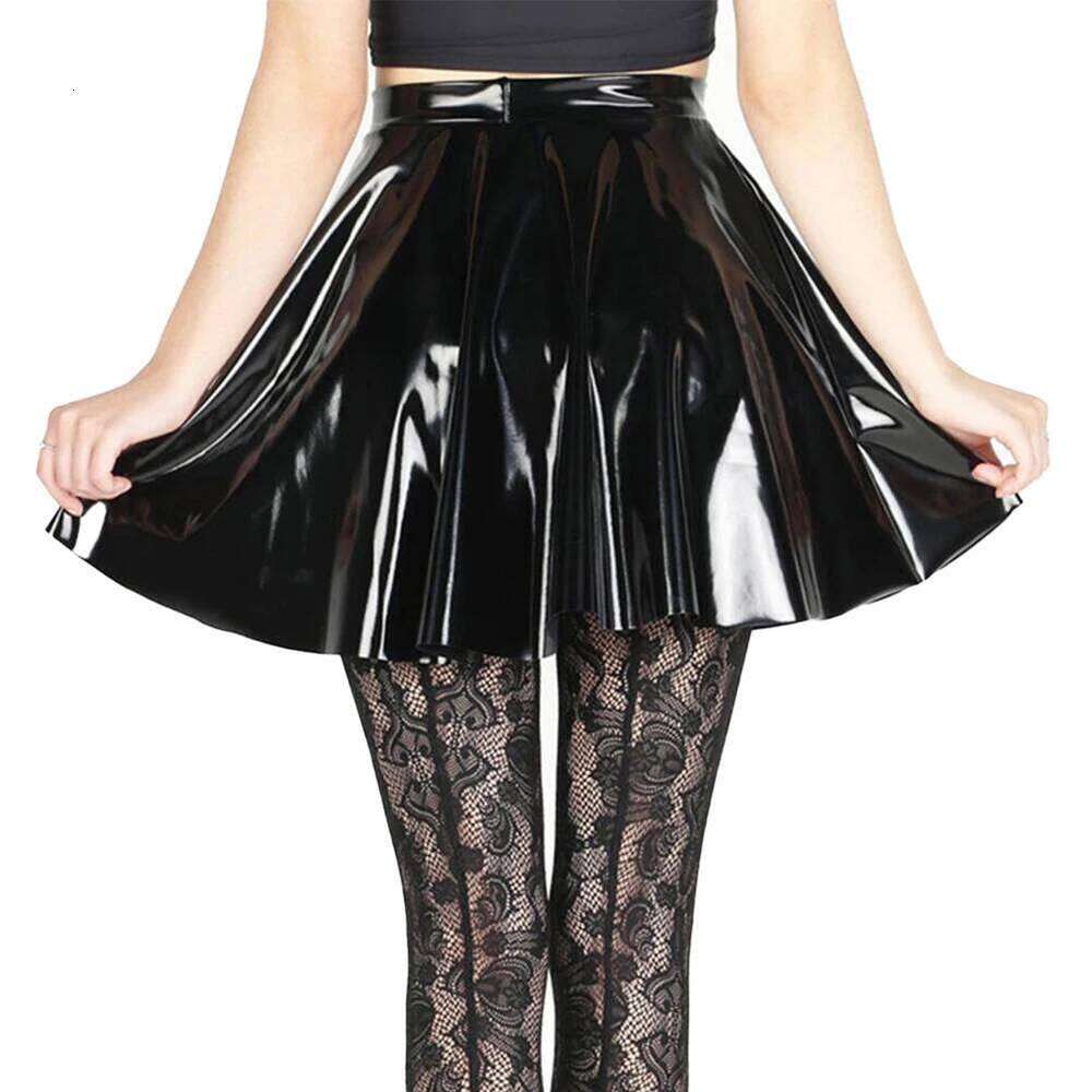 Fashion Women's Shinny Wet Look PVC Leather Pleated Skirt Solid Black A Line Party Clubwear Dance Mini Skirts Clothing Z260314