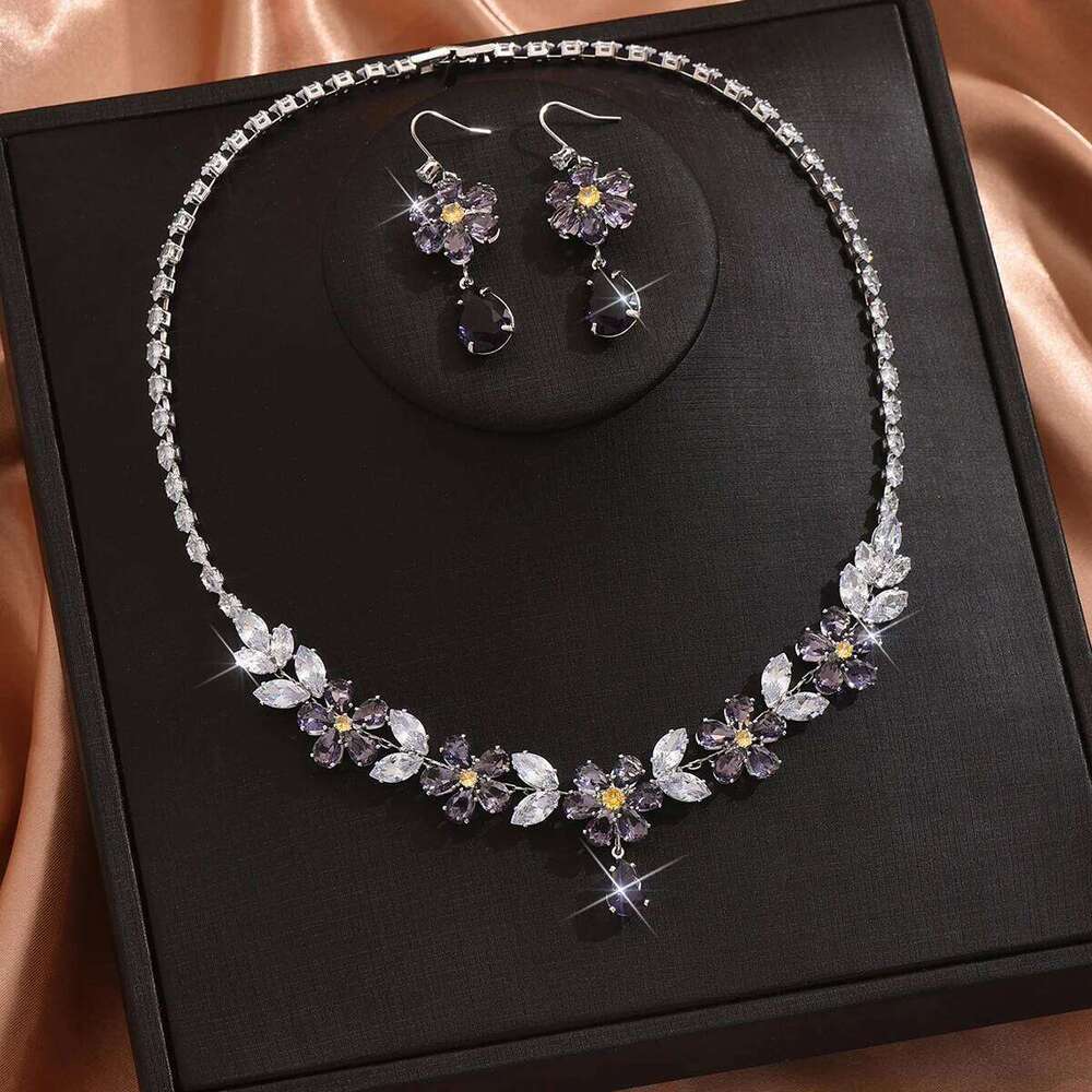 Women's fashion zircon flower mysterious light luxury high-end necklace earrings jewelry set design sense first accessory Z260313
