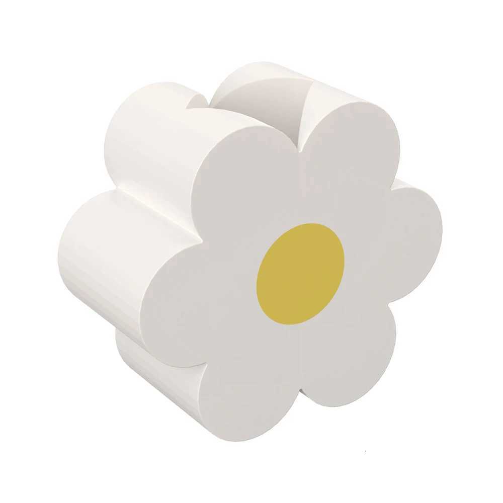 The small-flowered vase is durable and not easy to break making it suitable for various home Settings such as living rooms Y260314