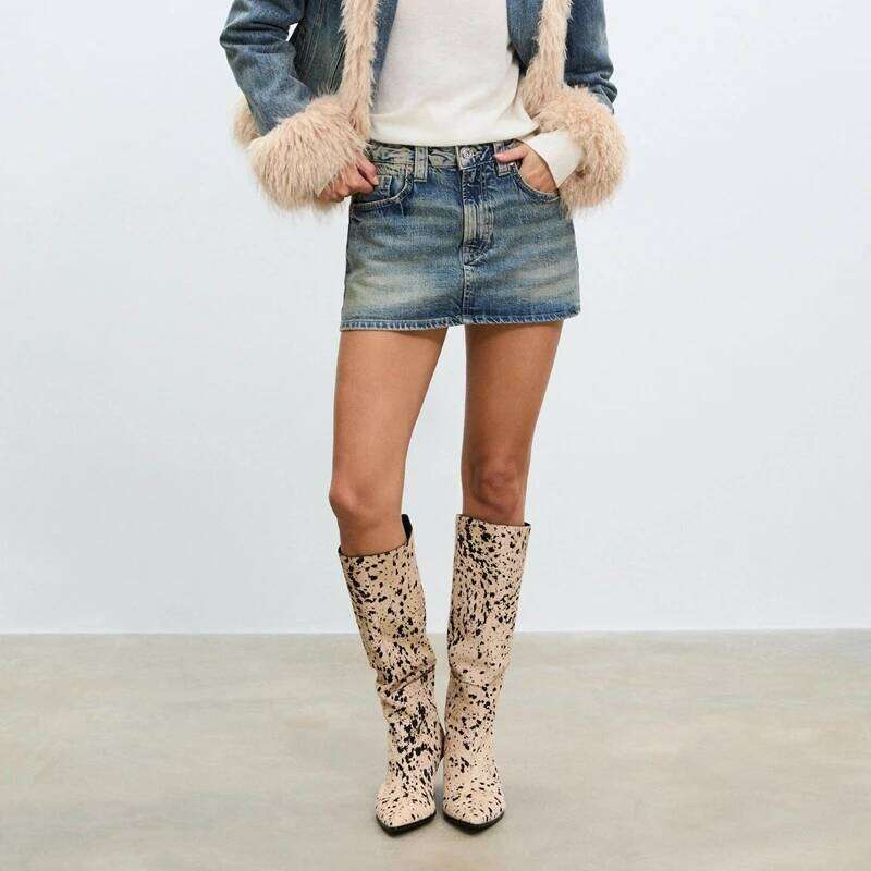 Combhasaki Womens Y2k Vintage Retro Denim Mini Skorts with Pockets Casual Stylish Button Mid Rise A-Line Jean Skirts for Summer Z260314