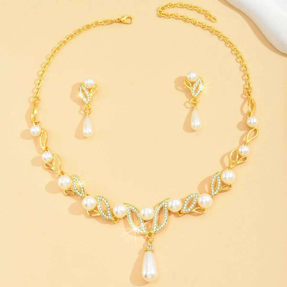 Faux Pearl Jewelry Set Necklace+Earrings Gold-Tone for Women Party Wedding Evening Accessories Product Description Z260313