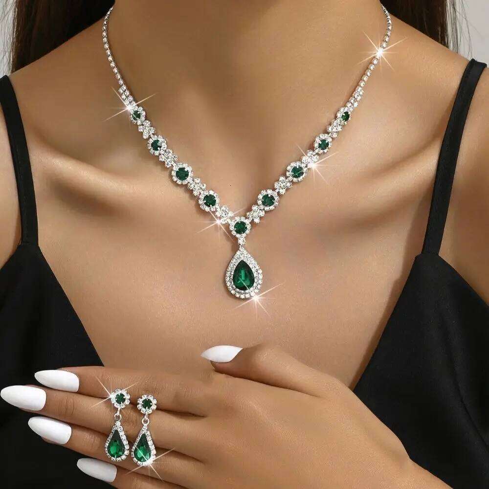 3 pieces of women's crystal droplet necklace with earrings set for Bridal wedding evening dress Light Luxury Elegant accessories Z260313