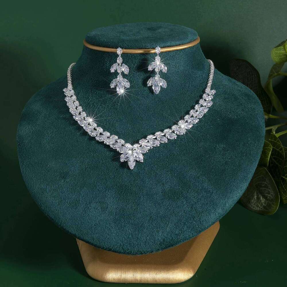 Shining Zircon Artificial Crystal Bridal Flower Necklace Earrings Sets for Women Wedding Party Jewelry Gift Z260313